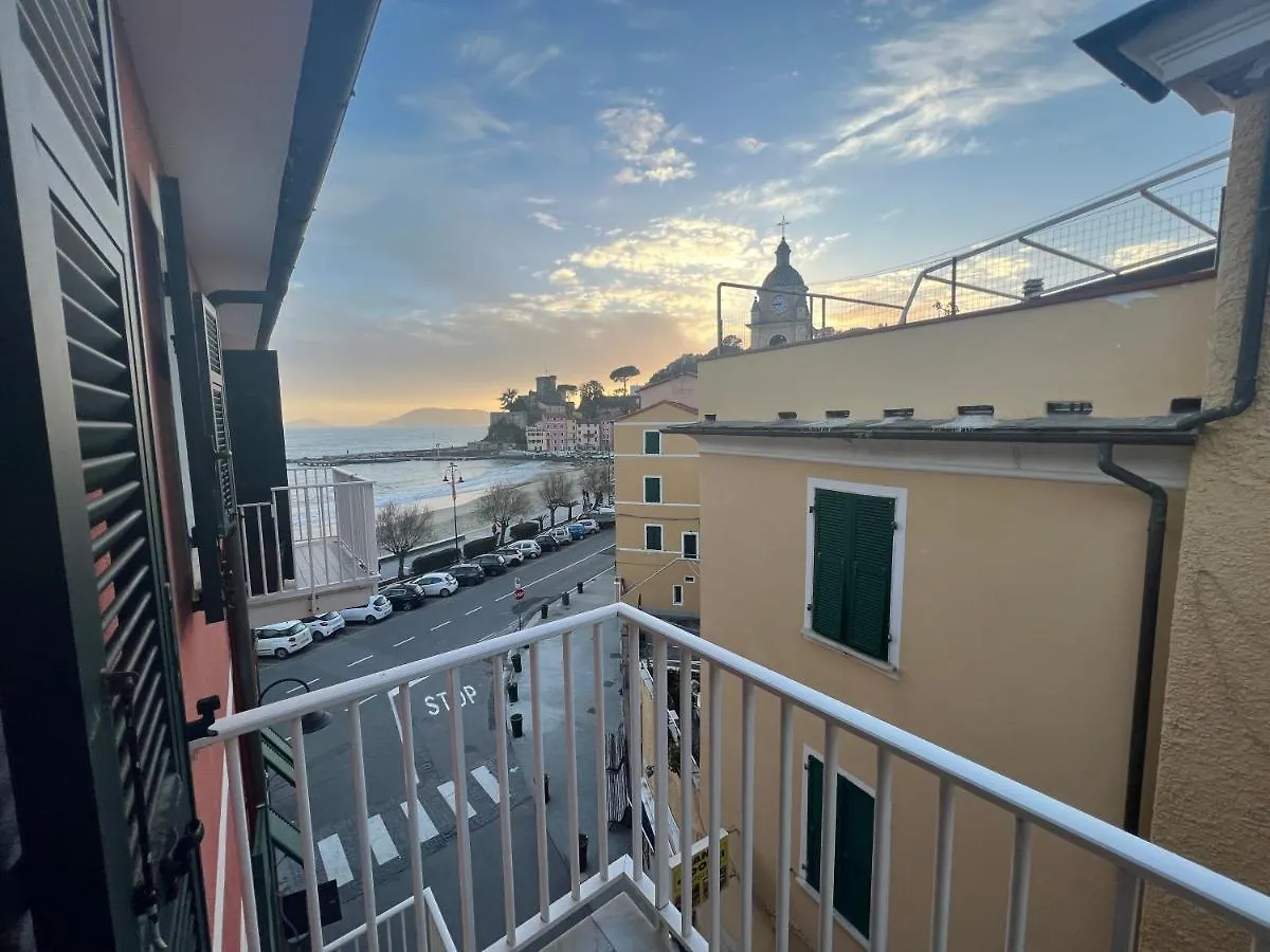 Trilocale Seaside - San Terenzo, Lerici Apartment Italy